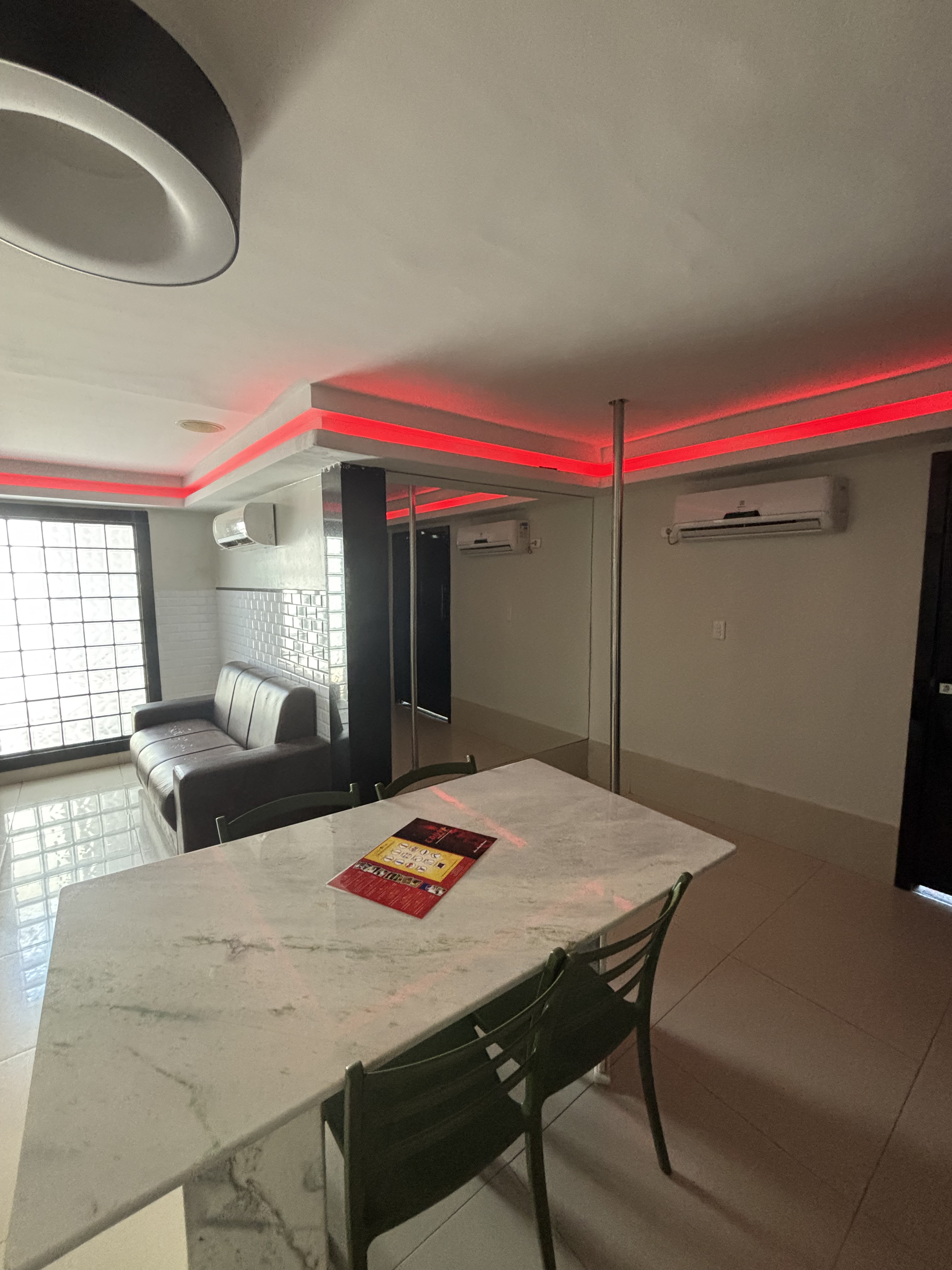 Suíte Festa Super 6